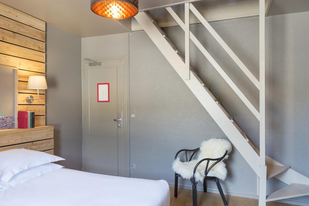 Hotel De Russie Le Mont-Dore Rom bilde
